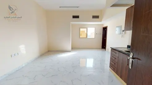 استديو للايجار السنوي في عجمان بتكييف مركزي بسعر مميز قريب من كل الخدمات علي بعد دقايق من مخرج دبي مع تسهيلات  بالدفع علي 6 شيكات