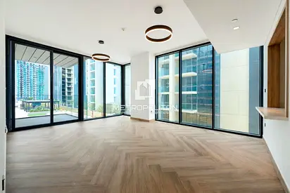 Modern Residence | Mall Access | Large Layout