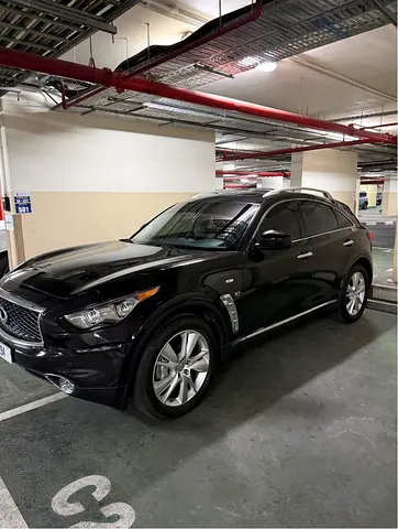 2018 Infiniti QX70 — фото 14