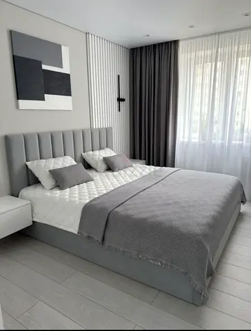 Light gray 160*200 queen size bed