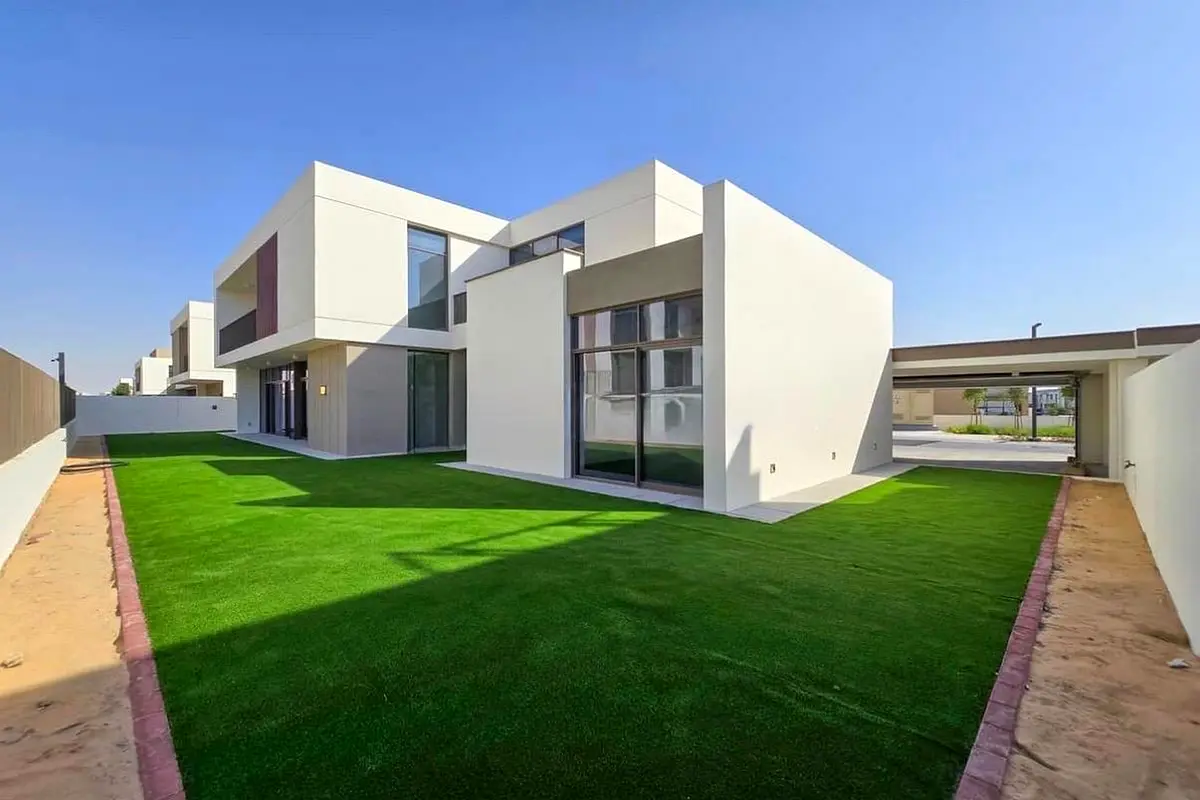 TYPE B | LARGE PLOT I INDP VILLA PHASE | BY POOL