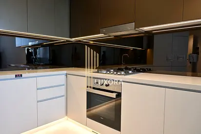 1BR | Stunning Creek Views | High Floor | Luxury Living