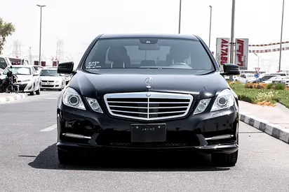 صورة 2 لـ 2012 Mercedes-BENZ E-CLASS