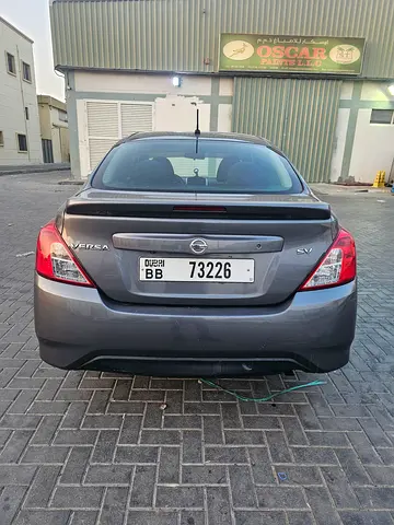 2019 Nissan VERSA 照片 7
