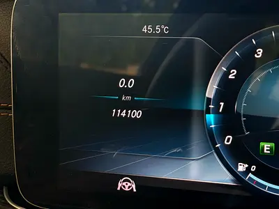 صورة 13 لـ 2018 Mercedes-BENZ E-CLASS