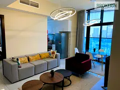 HOT PRICE, SUNLIGHT FILLED, READY HOME, PRIME AREA