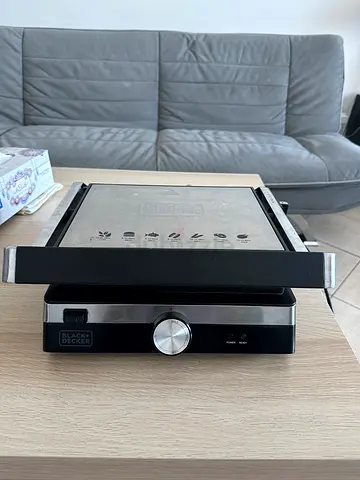 Black & Decker Electric Grill / Sandwich Press - Good Condition
