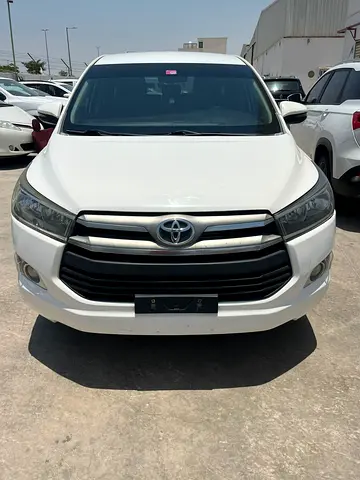 Toyota Innova SE+ 2020 GCC Specs - Family MPV