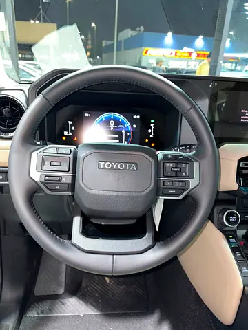 صورة 12 لـ 2026 Toyota PRADO