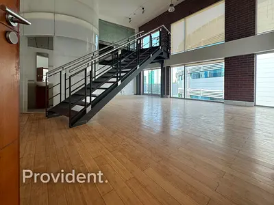 Renovated | DDA License | 13 Visa Allowance