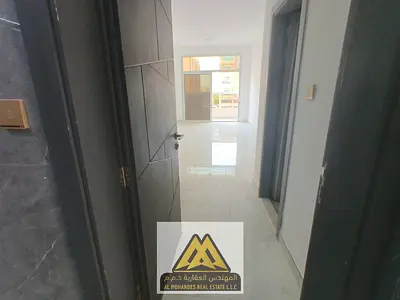 Excellent location | Excellent price | Vibrant area | Close to all amenities | Regular maintenance included | Open view