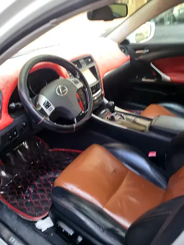 2013 Lexus IS-SERIES 缩略图 7