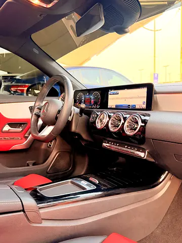 Mercedes-Benz A-Class A 200 AMG, миниатюра 11