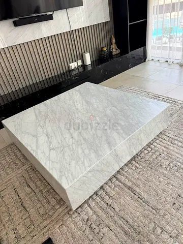Available high quality from Italian coffee table like a new pure marble