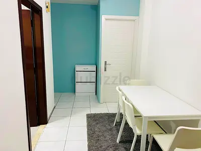 EXECUTIVE FURNISHED BACHELOR BED SPACE NEAR KARAMA PARK & ADCB METRO STATION