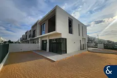 Largest Plot | Corner Unit | Side Entrance