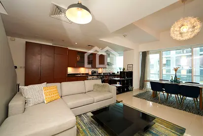 TURNKEY DUPLEX | UPGRADED INTERIORS | VACANT