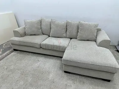 Selling the one brand Kingston lshape sofa