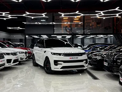 Black Edition | Land Rover Warranty/Service - 10.2028 | Al Tayer GCC