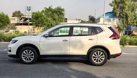 Nissan X-Trail XE, миниатюра 3