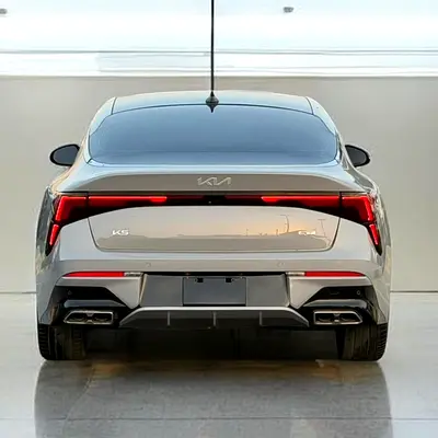 2026 Kia K5 GT-Line — zdjęcie 9