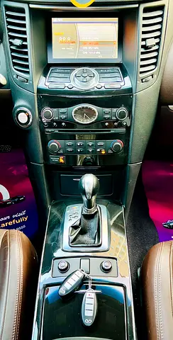 صورة 13 لـ 2016 Infiniti QX70