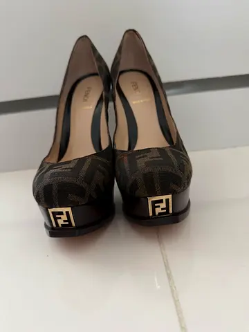 NEW Original Fendi High-Heeled Shoes