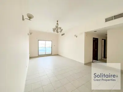 واسعة | غير مفروشة | إطلالات متعددة من الشرفات