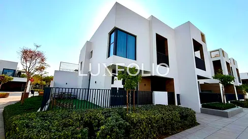 Fully Furnished | Corner Unit | Fountain backing
