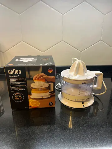 Braun Citrus Juicer - Easy-to-Use Electric Lemon/Orange Juicer