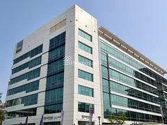 FULLY FITTED | NEAR METRO | SHEIKH ZAYED ROAD