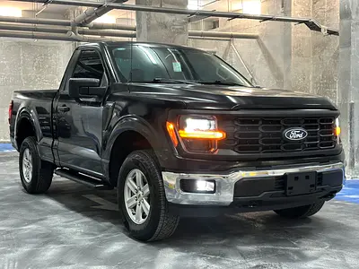 2024 FORD F150 XL Regular Cab Gcc Spics V8 Automatic 10 speed transmission like brand new