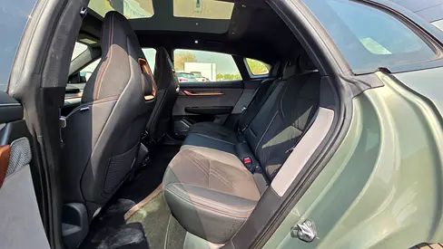 2025 Zeekr 001 照片 14