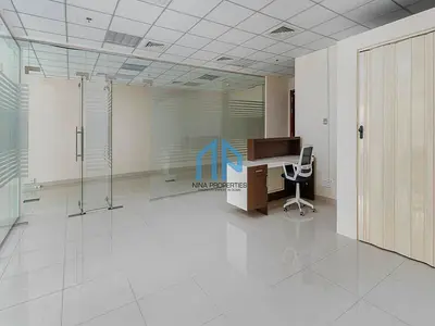 Semi Furnished | Vacant Office | Lake View