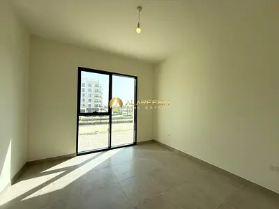 شقة فسيحة بغرفتي نوم | مساكن أسكوت | إمكانية استخدام المسبح والنادي الرياضي