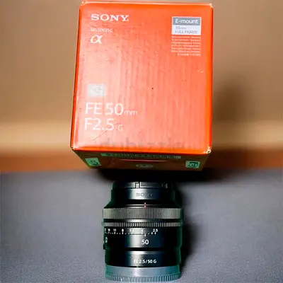 Sony FE 50mm F2.5 G Lens with Box - E-mount, Excellent Condition