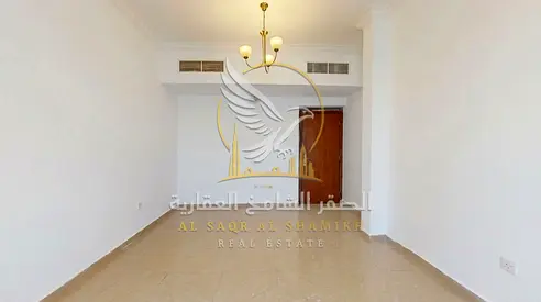 أميز استوديو للإيجار في البوطينة الشارقة مطبخ منفصل حمام منفصل تشطيبات حديثة موزع واسع تكييف مركزي