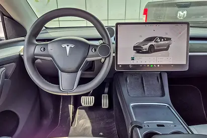 2023 Tesla MODEL Y — миниатюра 10