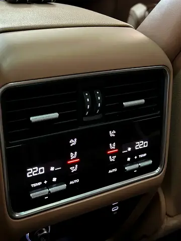 صورة مصغرة 17 لـ 2022 Porsche CAYENNE