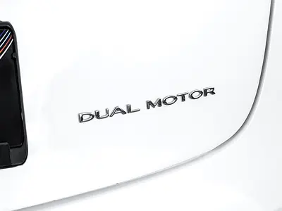2024 Tesla MODEL 3 — миниатюра 14