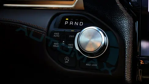 صورة 14 لـ 2026 RAM 1500