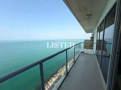 Upgraded Kitchen | Unmatched Sea View | Furnished