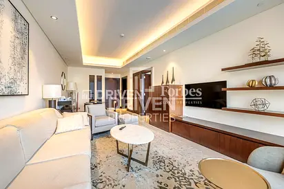 High Floor and Furnished Apt | Prime Location