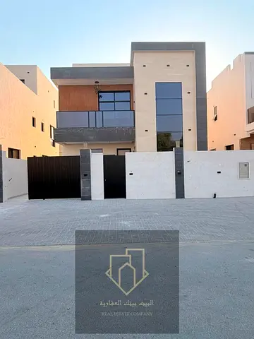 Personalized finishing | Super Deluxe | Corner street | Stone facade | Maid's room | Yard | Built-in wardrobes