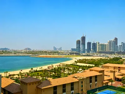 Partial Sea View I Near to Beach ISpacious Balcony