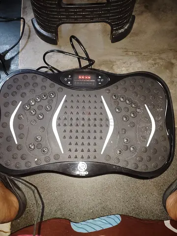 Vibration exercise platform