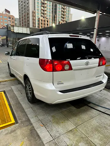 صورة 9 لـ 2006 Toyota SIENNA