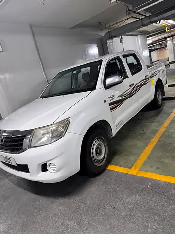 صورة 4 لـ 2015 Toyota HILUX