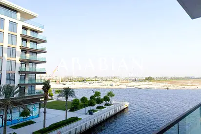 Brand New l Low floor l Water View