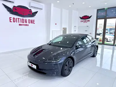 Tesla Model 3 Long Range
